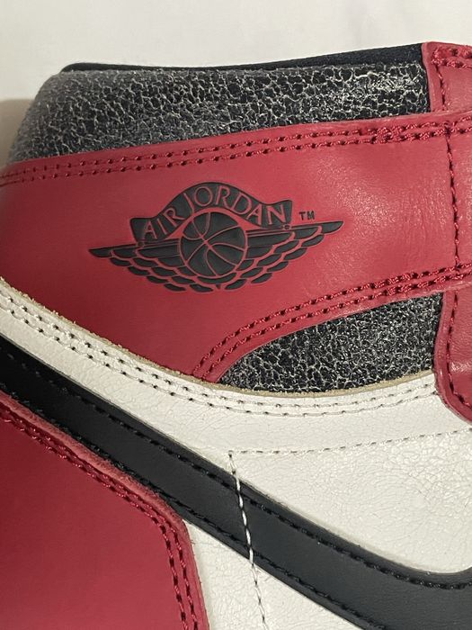 Jordan 1 Retro High OG "Lost and Found" - Mărimea 41 - NOI