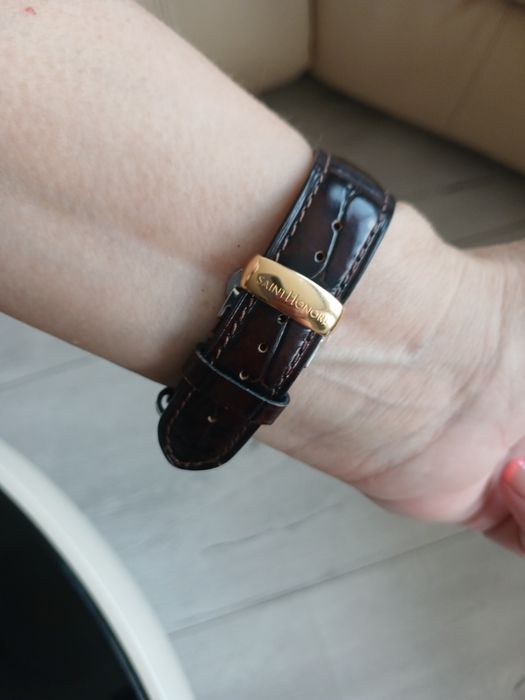 Дамски часовници Saint Honore оригинални с диаманти