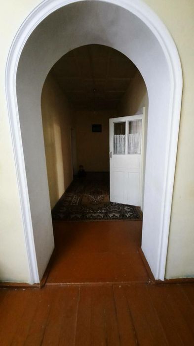 Uy shoshilinch sotiladi 30sotx yashash uchun hamma sharoitlar bor