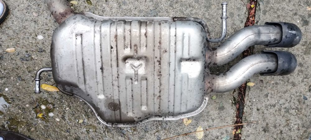 Vând eșapament complet AUDI A4 diesel 2000