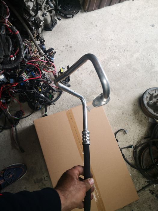 Conducta ac Dacia Duster 1,6 16 Valve 2010 - 2013 cod 924900788r