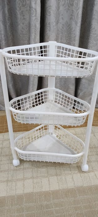 Этажерка для ванной