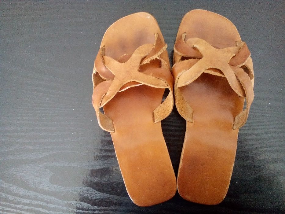 Продавам дамски обувки