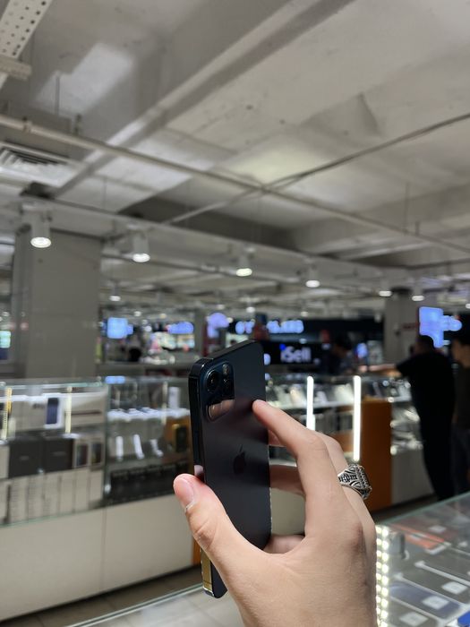 Iphone 12 pro blue