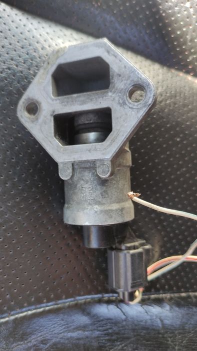 Регулятор холостого хода Мазда