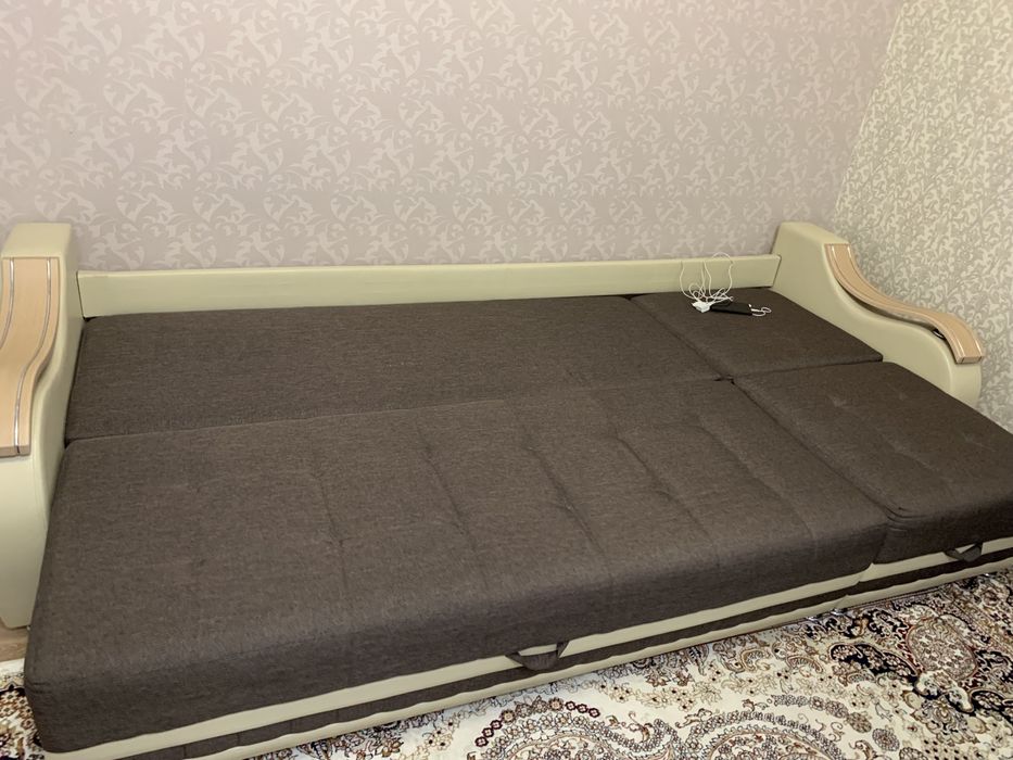 Диван для гостиной