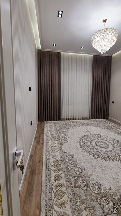 Bel tepa Novostroyka 3 hona 100 kvadrat