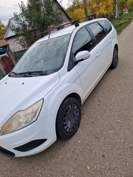 FORD Focus 2010 — imagine 5