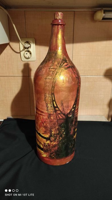 Голяма 7 литрова стъклена дамаджана