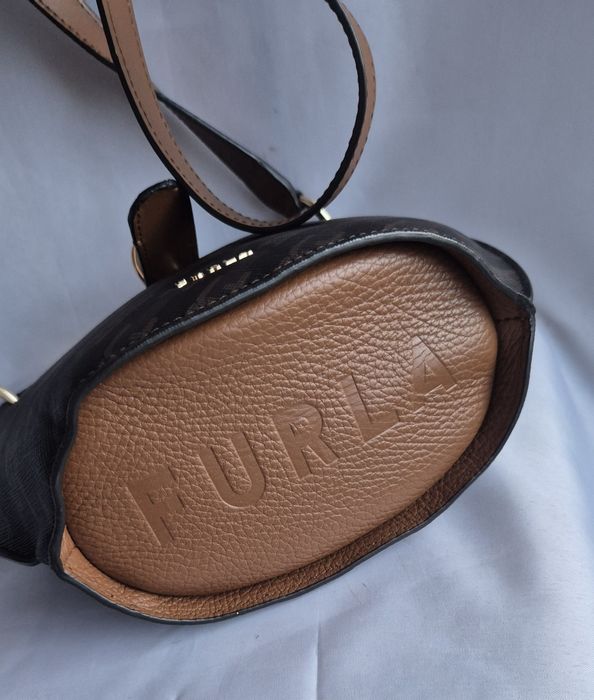 Geanta Furla originala (cu defect)