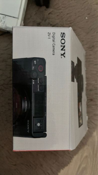 Фотоапарат  Sony ZV1
