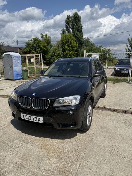 Dezmembrez piese x3 f25 2.0 diesel N47 184 cai motor cutie bara capota faruri trager radiatoare usa stop haion jante navigatie scut oglinda geam punte