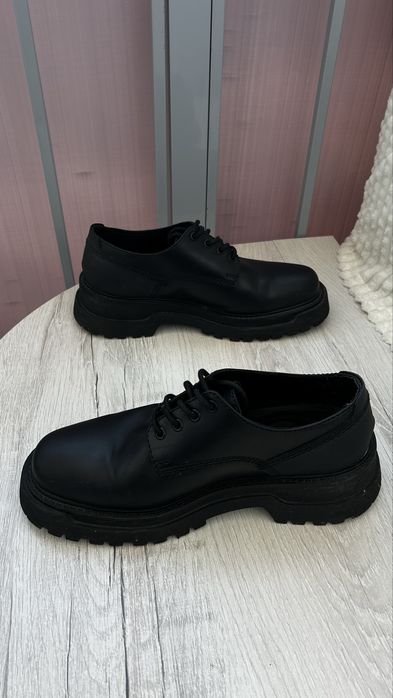 Zara Туфли черные 44