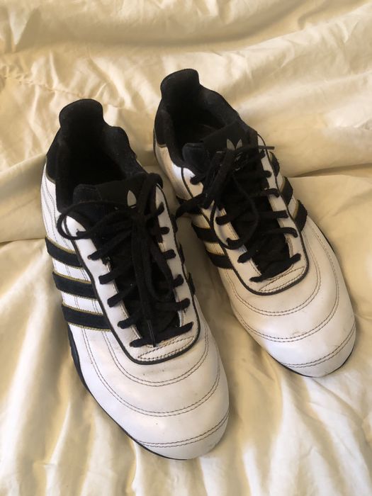 Adidas нови запазени Обувки