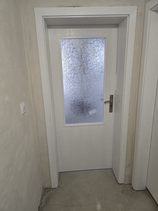 Интериорни врати