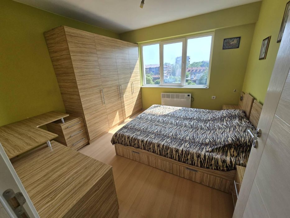 Дава се под наем Тристаен апартамент в Бургас, Братя Миладинови - 100 кв.м за 765 € - Снимка #9