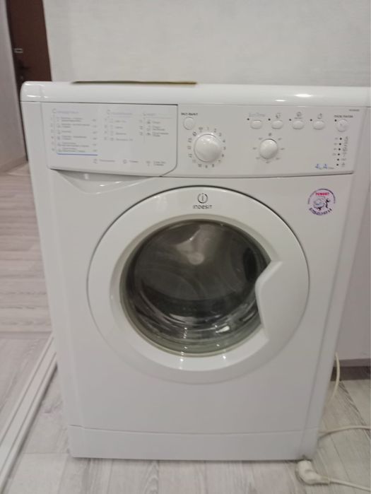 Стиральная машина холодильник