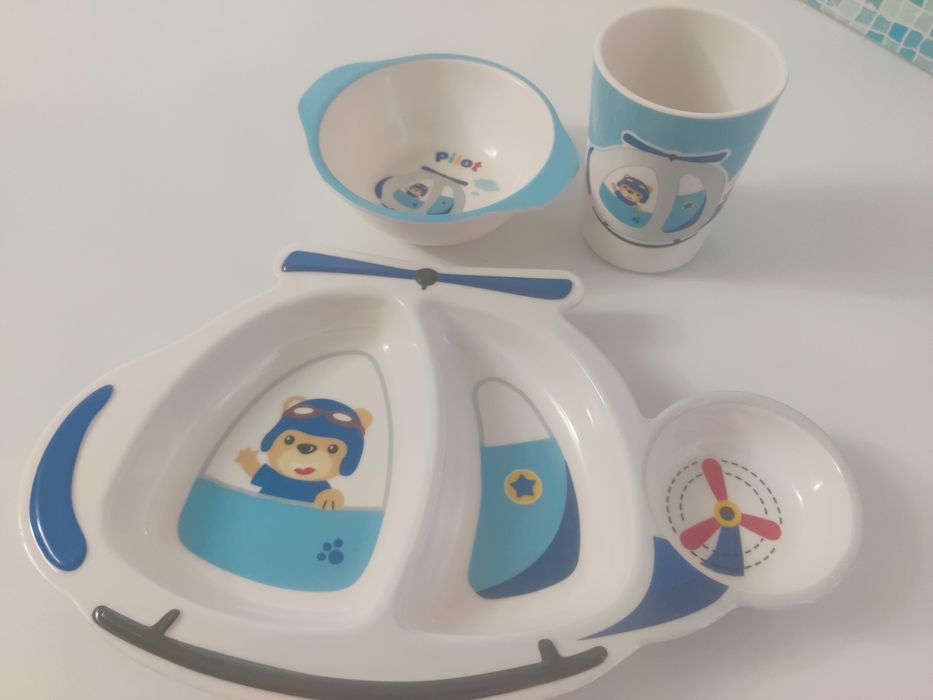 Set farfurie, castronel, pahar copii