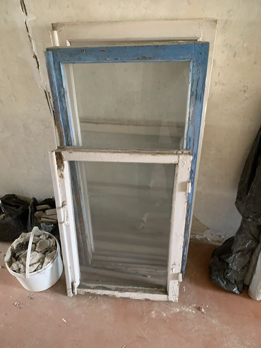 Отдам даром деревянные окна, двери