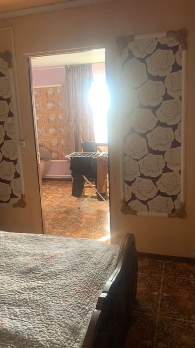 Продам коттедж на Высточном вдоль дороги