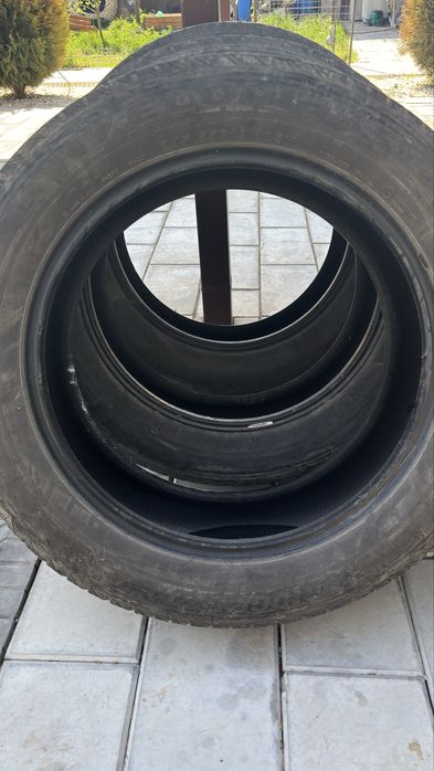 Шины летние Bridgestone 245/55/19