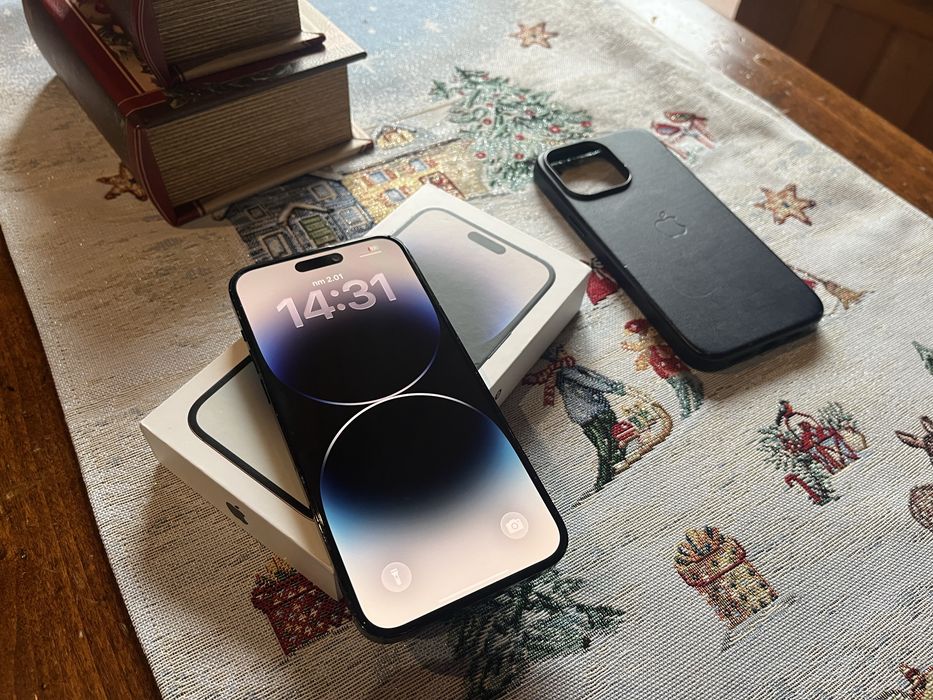 iPhone 14 Pro Max 100% battery health