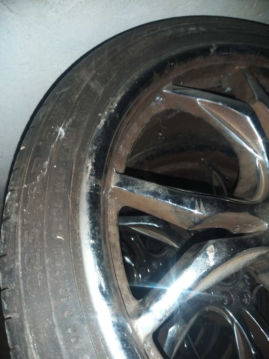 4гуми с джанти алуминиеви