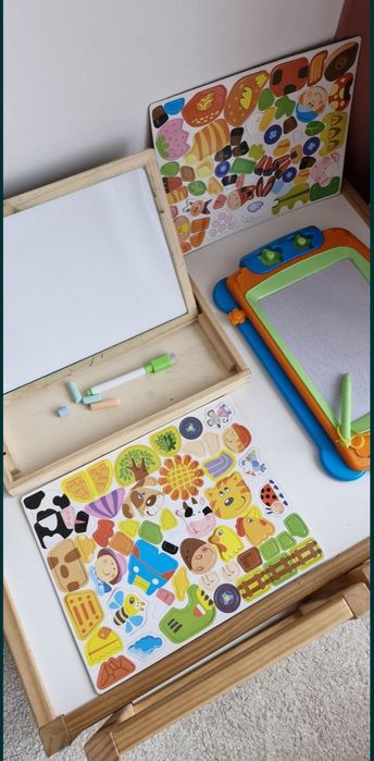 Образователни играчки, куче с каишка