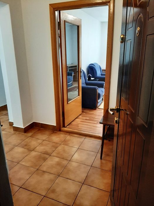 Ofer pentru închiriere apartament 2 camere Negru Vodă, Pitesti