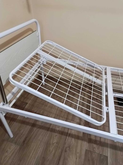 Механично болнично легло с 1 подвижна секция. С гаранция!