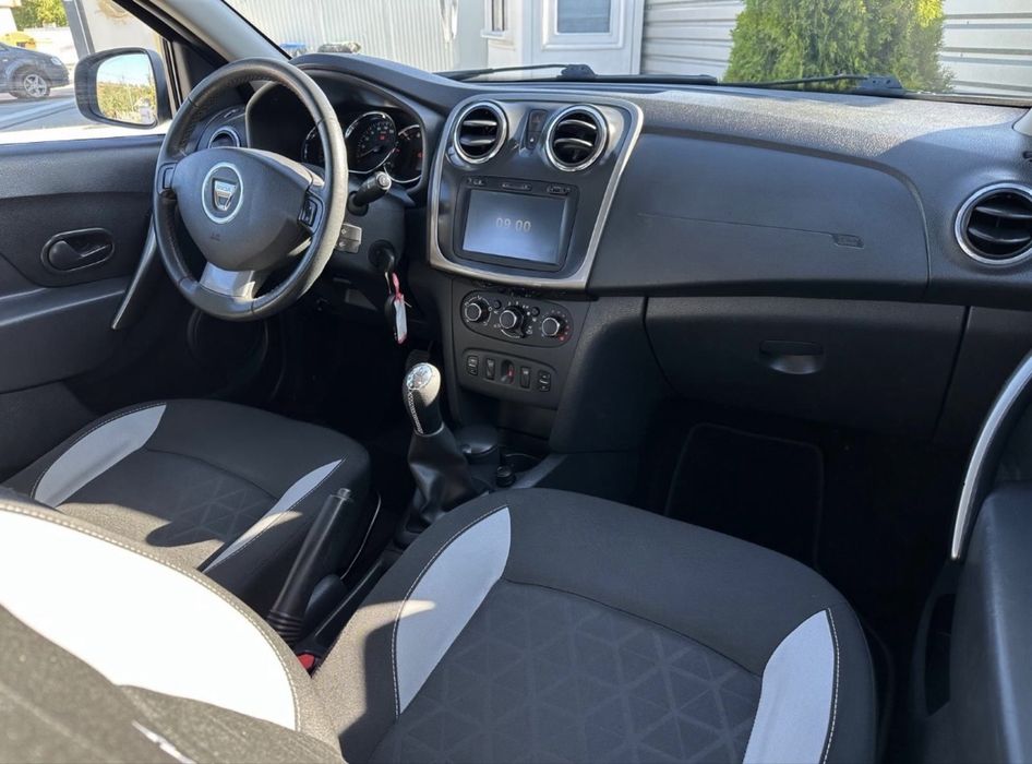 Dacia Sandero STEPWAY Adus Recent