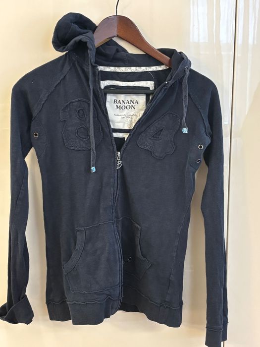 Дамски суичъри Nike