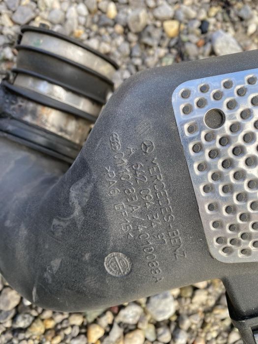 въздуховод лястовица W211 642