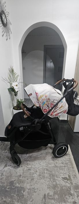 Carucior Kinderkraft ediție limitată