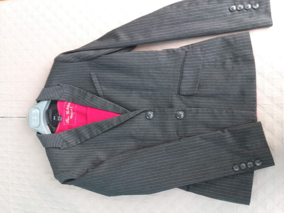 Красиви сака и блузи