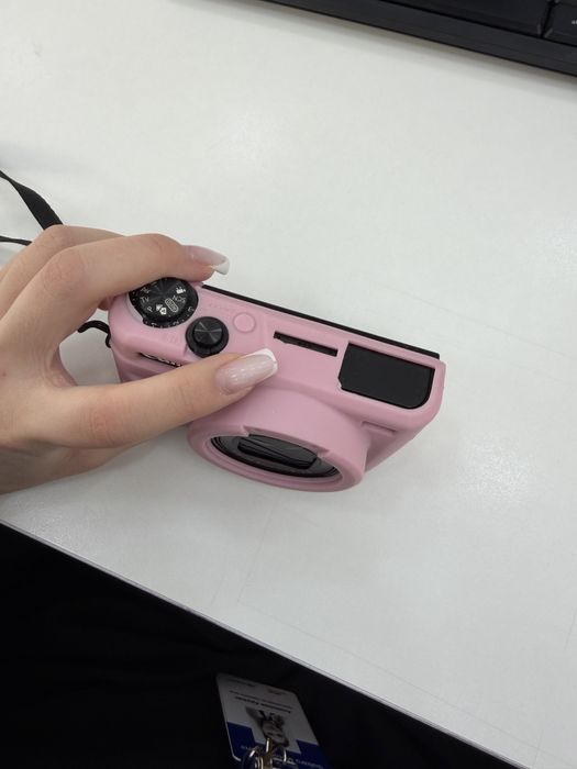 продается камера canon g7x mark ii.