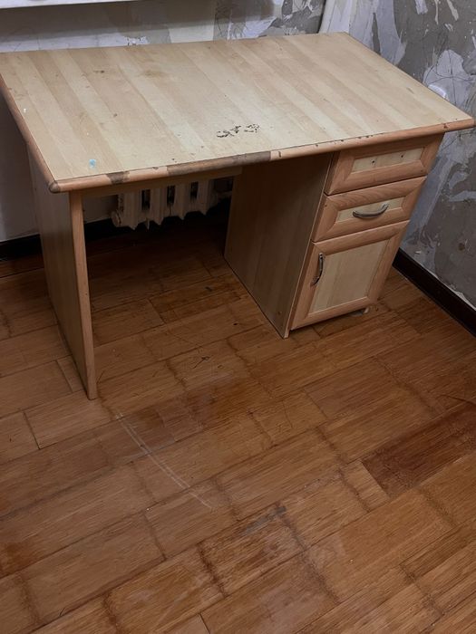 Продам угловой шкаф