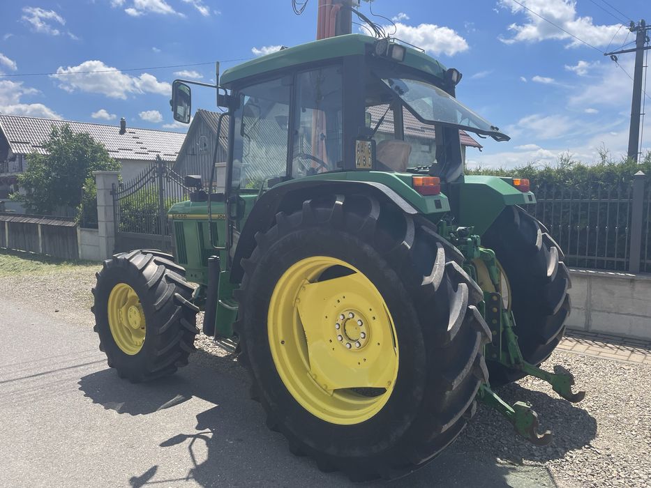 Tractor john deere 6400