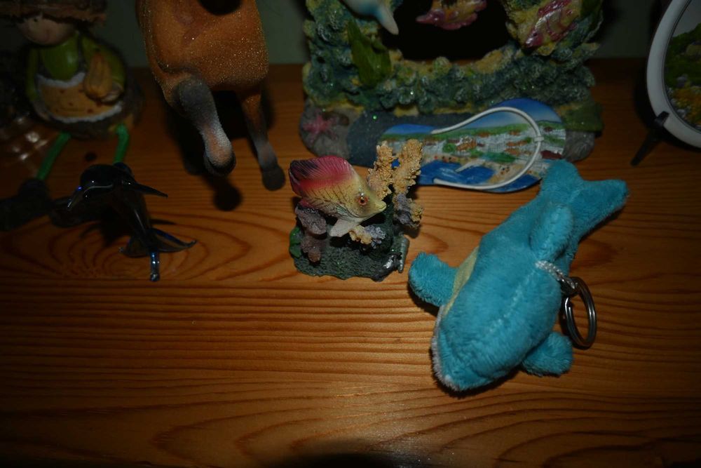 Без коментар цена ретро фигури на индианци