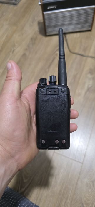 Stație radio PMR portabilă Midland G15 PRO, rezistentă la apă IP67