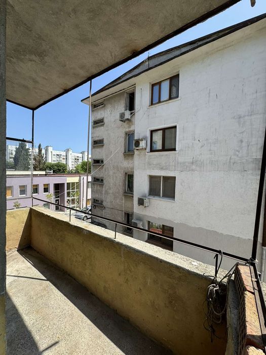 Продава се Тристаен апартамент в Бургас, Възраждане - 77 кв.м за 1949 €/кв.м - Снимка #11