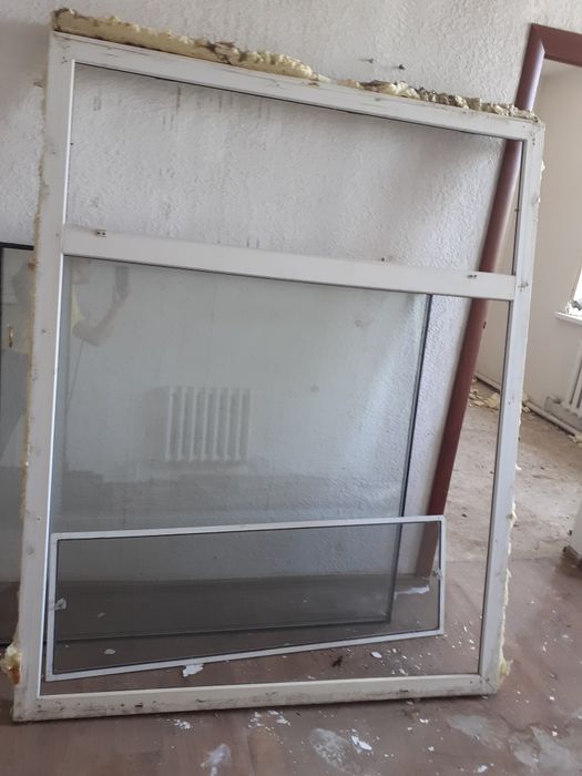 Продаётся пластиковые окни б/у