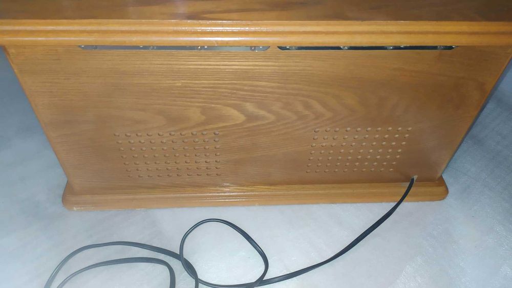 Ретро Грамофон,Касета,СД 3 в едно в отлично състояние от чужбина