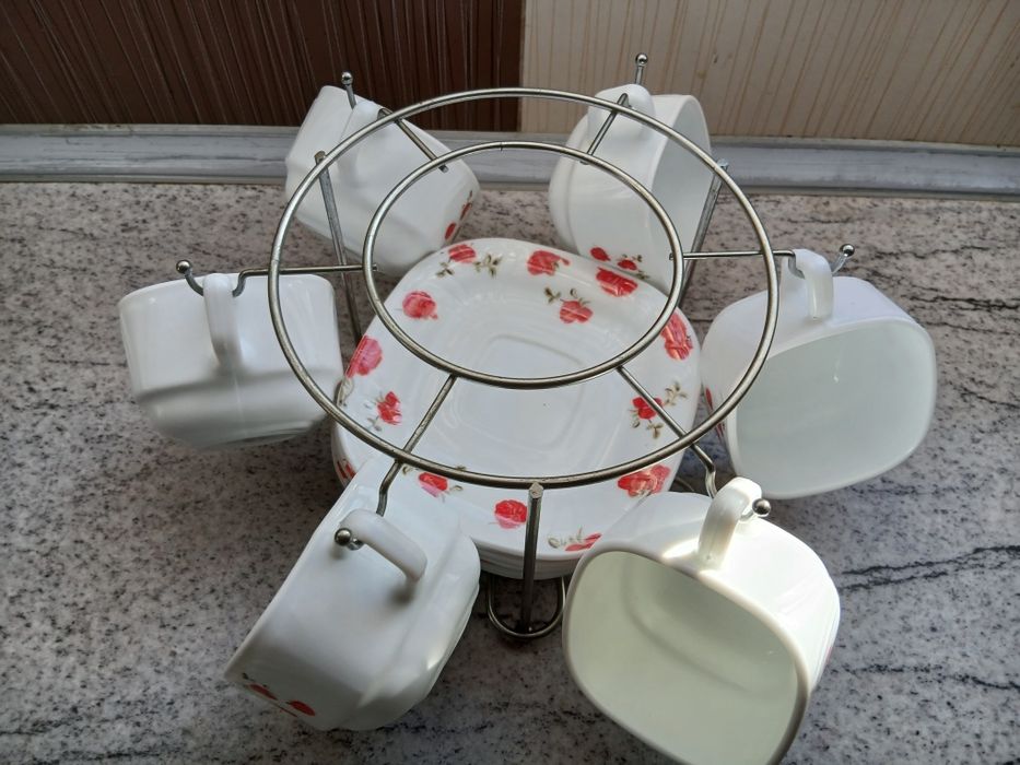 Set cafea 12 piese portelan marca Dinova Saina plus suport pastrare