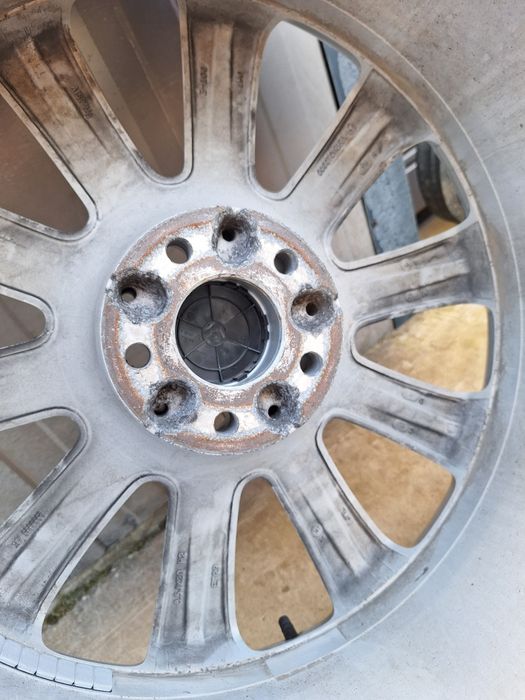 jante GLE cu anvelope mercedes  pe 20 originale de vara