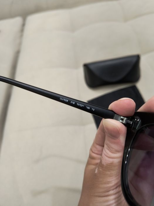 Guess слънчеви очила