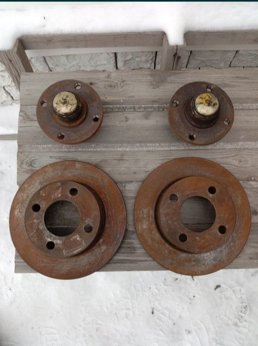 Продам запчасти ауди80 б3