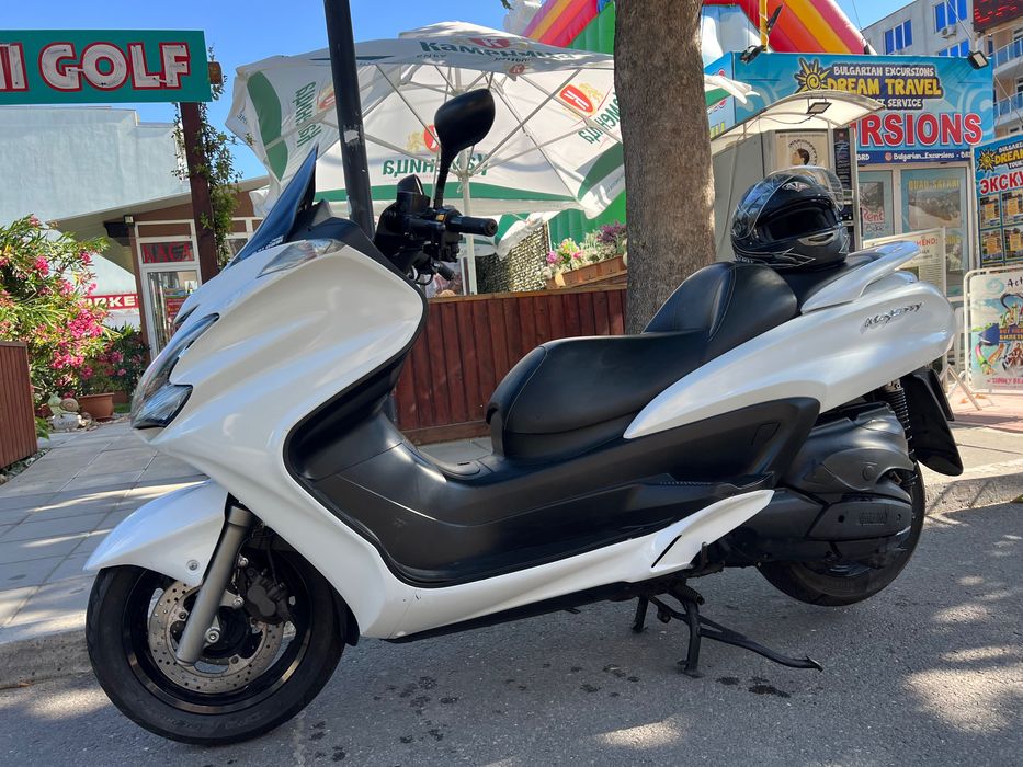 Yamaha majesty 400