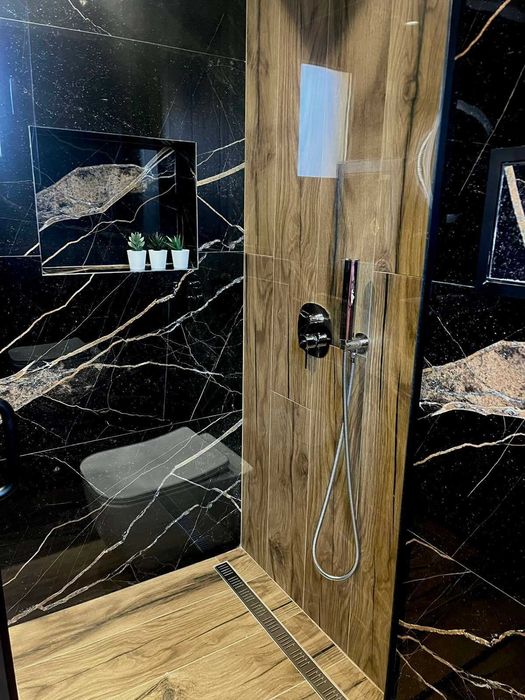 Дава се под наем Тристаен апартамент в Бургас, Лазур - 130 кв.м за 1150 € - Снимка #8