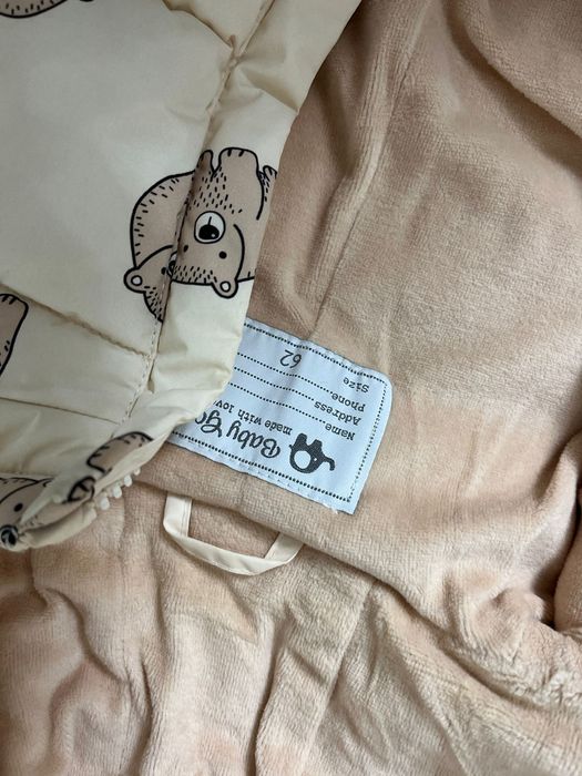 Продам детскую комбинезон осень